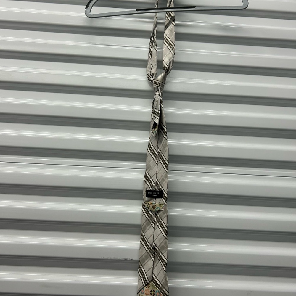 Ted Baker London Men's Plaid Tie – Black & Gray (Pre-Owned)